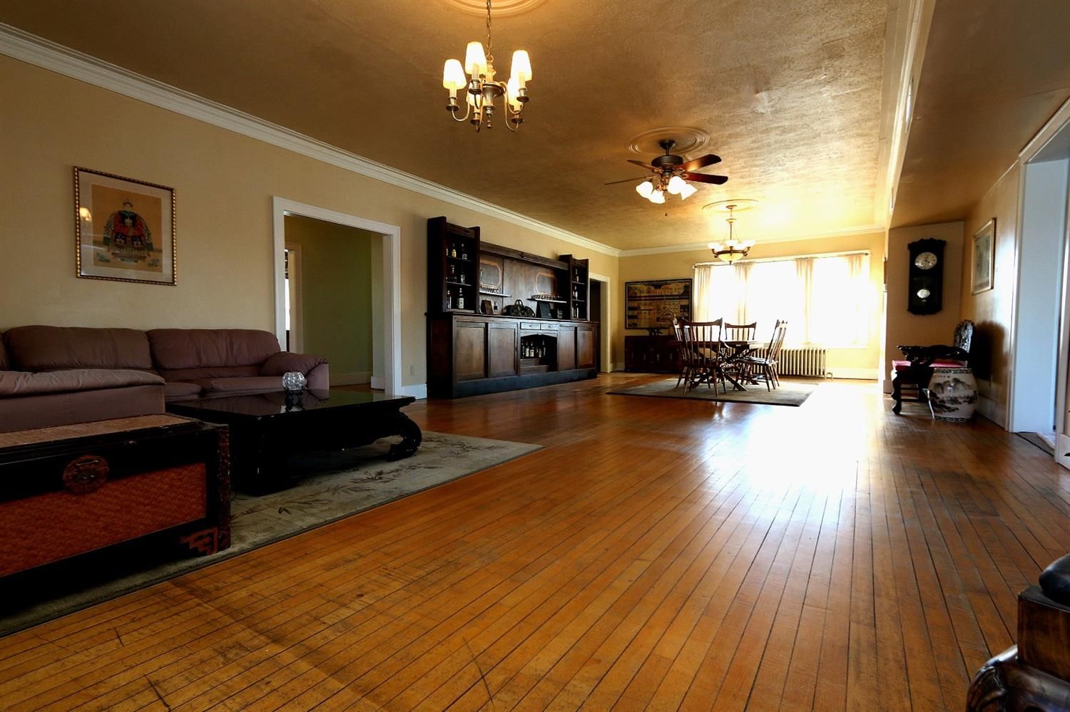 220 Lakeside Dr, Walkerton, IN 46574